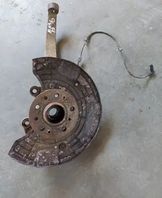 Mercedes-Benz ML W164 Front wheel hub spindle knuckle 06061302