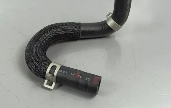 Hyundai Kona I Engine coolant pipe/hose