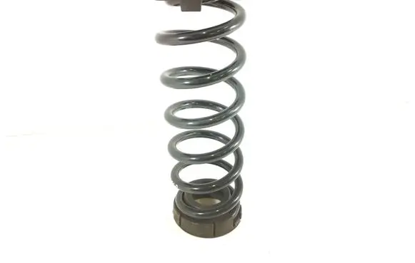 Jeep Grand Cherokee WL Rear coil spring 68375297AB