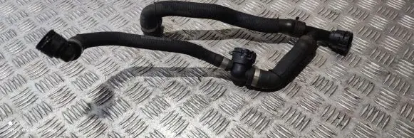 Mercedes-Benz E W213 Engine coolant pipe/hose A2135010882
