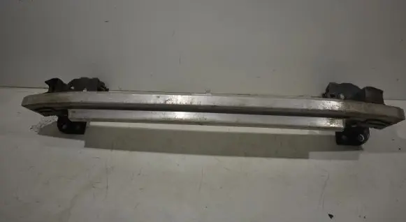 Audi Q7 4L Front bumper cross member