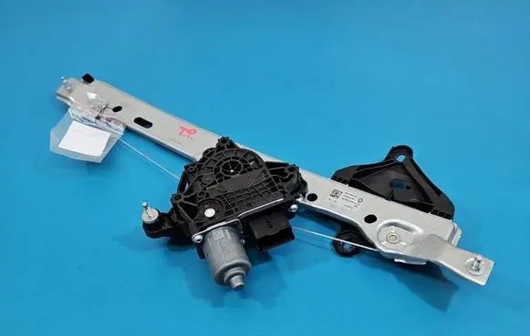 Dacia Duster III Rear door window regulator with motor 827209077R IMPRK1569672