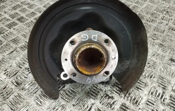 Citroen C4 III e-C4 Rear wheel hub