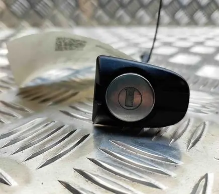Toyota Yaris Cross Front door lock (next to the handle) 690050DM40