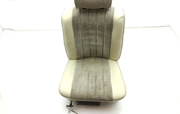 Mercedes-Benz COMPAKT W115 Front driver seat 