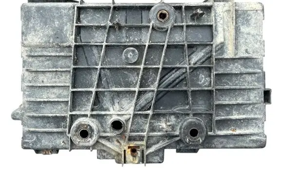 Renault Kangoo II Battery box tray 8200870492
