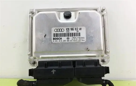 Audi A4 S4 B5 8D Engine control unit/module 038906012AH