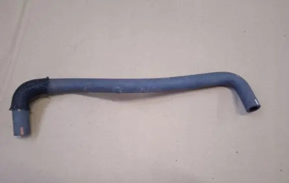 Toyota Yaris Engine coolant pipe/hose