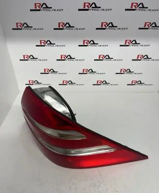 Mercedes-Benz S W220 Rear/tail lights a2208200264