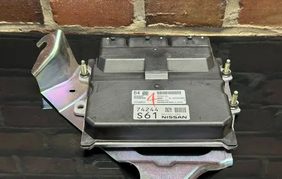 Nissan Qashqai J12 Engine control unit/module ECU A124Y280003 237036RE3A NEC067686
