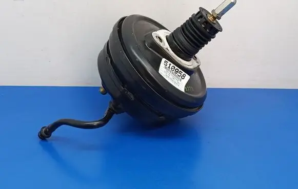 Audi A6 Allroad C5 Brake booster 4B3612105A