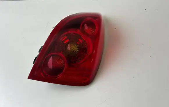 Nissan Primera Rear/tail lights
