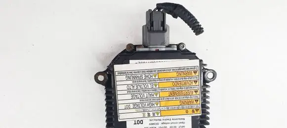 Suzuki Kizashi Headlight ballast module Xenon D2RD2S