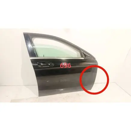 Mercedes-Benz GLA W156 X156 Front door 