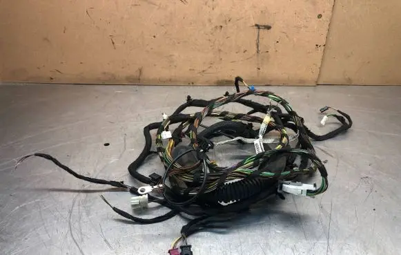 Mercedes-Benz C W204 Tailgate/trunk wiring harness A2044404609