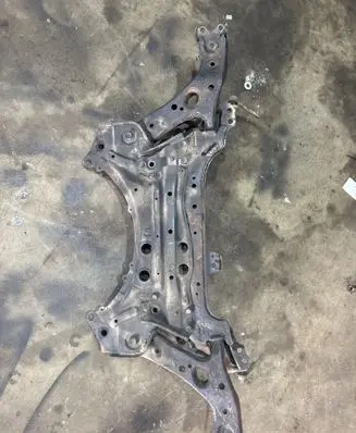 Toyota Auris E180 Front subframe 5120102102