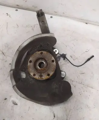 BMW X6 M Front wheel hub 6773784