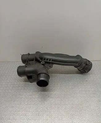 Intercooler hose/pipe