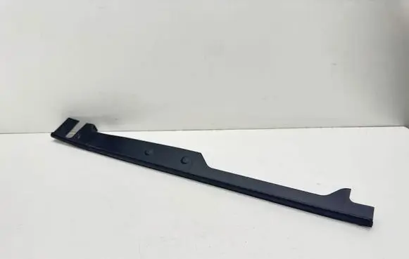 Audi A5 Fender end trim 8W6820581E 8W6820581