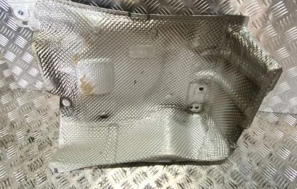 Audi A6 C7 Heat shield in engine bay 4G0804173AJ 4G0804173