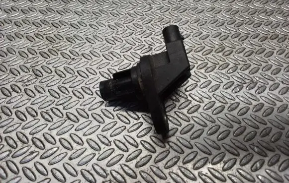 Mercedes-Benz Sprinter W906 Crankshaft position sensor A0061537728
