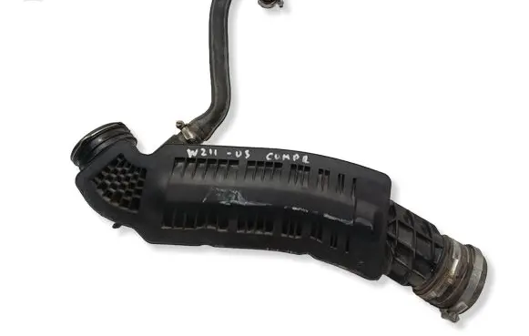 Mercedes-Benz E W211 Intercooler hose/pipe A2710901537