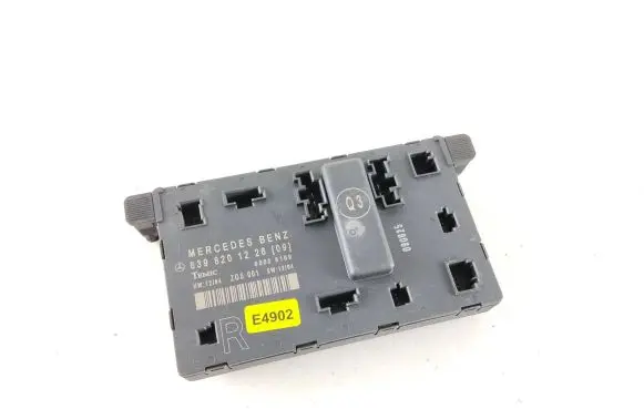 Mercedes-Benz Vito Viano W639 Door control unit/module 6398201226