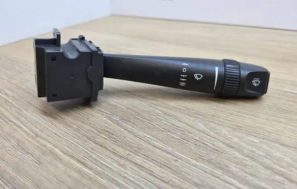 Volvo V70 Wiper control stalk