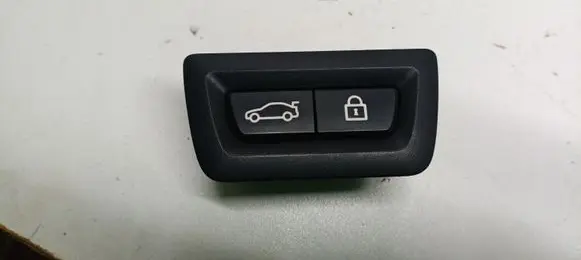 BMW X1 F48 F49 Tailgate/boot open switch button 9275121