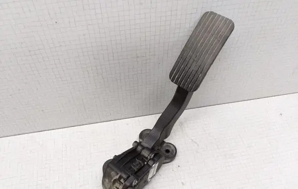KIA Ceed Accelerator throttle pedal 32700XXXXX