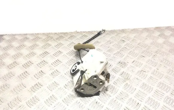 Mazda 6 Front door lock 8G14A0110