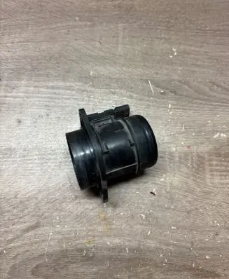 Volkswagen Golf VII Mass air flow meter 04L906461B