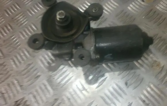 Mazda 626 Wiper motor 8491003971