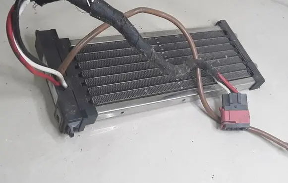 Peugeot 406 Electric cabin heater radiator 658350G