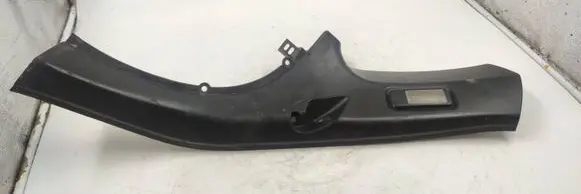 BMW 3 E46 (D)pillar trim (top) 8209014A