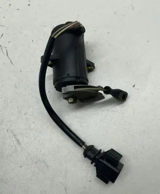 Accelerator throttle pedal
