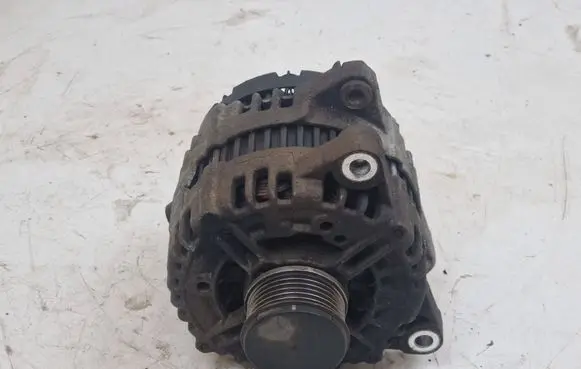 Land Rover Freelander 2 - LR2 Generator/alternator 6G9N10300YC