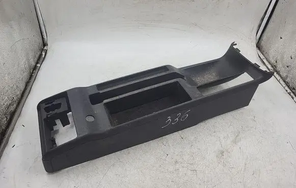 Audi A4 S4 B5 8D Center console 