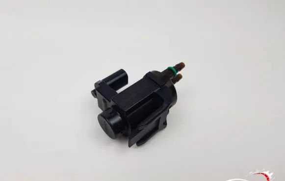 BMW 3 F30 F35 F31 Vacuum valve 8570591 70478502