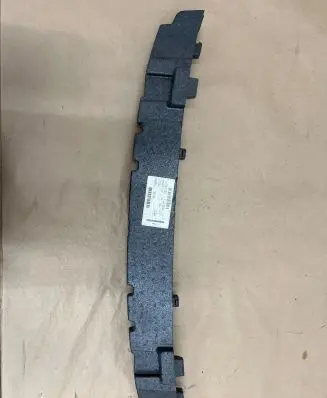 Front bumper foam support bar