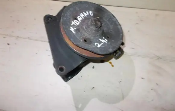 Nissan Terrano Power steering pump