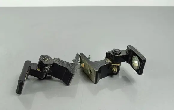 Volkswagen Tiguan Rear door hinge set 