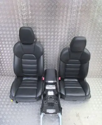 Porsche Cayenne (92A) Front driver seat 