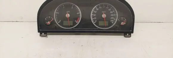 Ford Mondeo Mk III Speedometer (instrument cluster) 1S7F10841 44ZU187