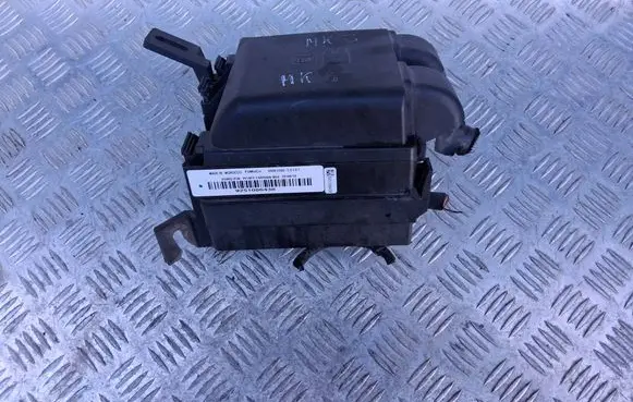 Ford Fiesta Battery box tray U98900 30008050