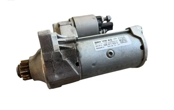 Audi A3 8Y Starter motor 02E911022C