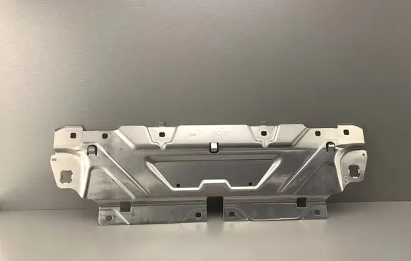 BMW 3 G20 G21 Front bumper mounting bracket 7422288 51647422288