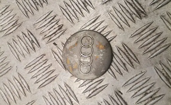 Original wheel cap