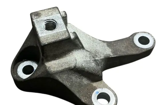 Ford Kuga II Engine mounting bracket 3M517M125CE