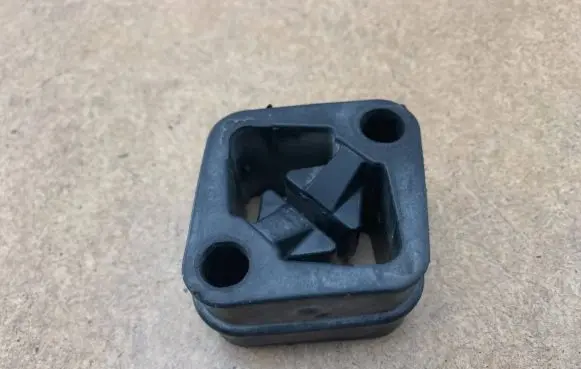 Muffler mount bracket/holder